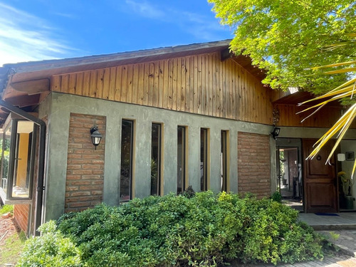 Casa Solida Y Cómoda En Condominio La Peninsula Rapel