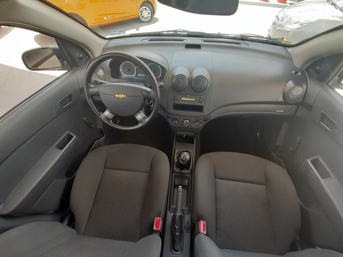 Imagen 12 de 15 de Chevrolet Aveo Ls 2018