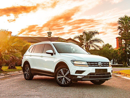 Imagen 23 de 25 de Volkswagen Tiguan 1.4 Highline 7 Plazas | Permuta / Financia