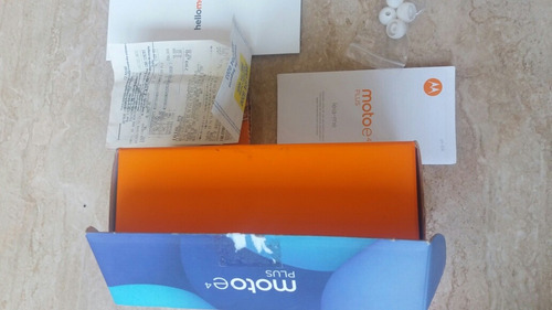 Caixa Moto E 4plus Com Nota Fiscal Manual