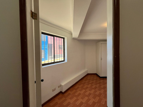 Casa 3d 1b En Primer Piso Cerro Monjas Valparaíso