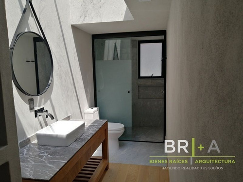 Imagen 9 de 24 de Casa Nueva Cerca De La Cascada Velo De Novia En Valle De Bra