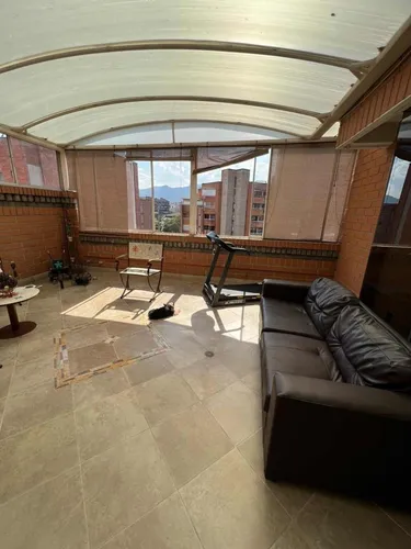 Vendo Lindo Penhouse En Laureles