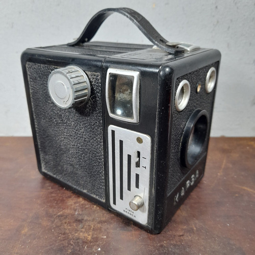 Imagem 3 de 9 de Câmera Fotográfica Kapsa Antiga Decorativa Sem Testar.