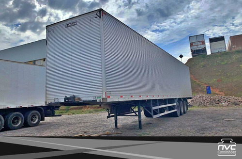 Carreta Baú 30 Pallets Randon 2013
