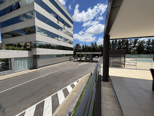 Departamento En Venta En Vista Bahia Nordelta
