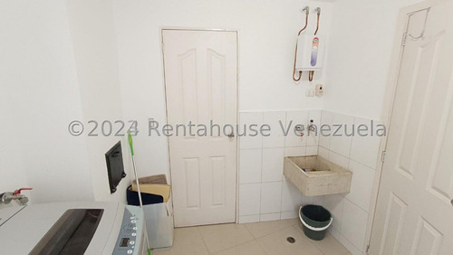 Apartamento En Venta - Delia Pereira