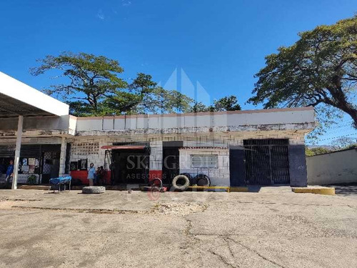 Imagen 14 de 14 de Estación De Gasolina En La Entrada Carabobo Fofc-057