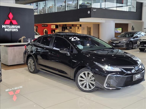 Toyota Corolla 1.8 Vvt-i Hybrid Altis
