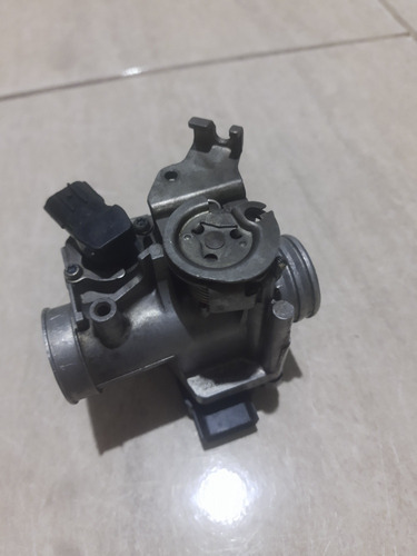 Imagem 4 de 4 de Honda Titam