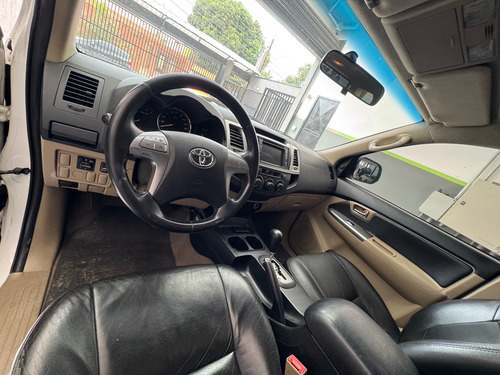 Toyota Hilux SW4 2.7 Sr 5l 4x2 Flex Aut. 5p