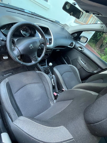 Peugeot 207 1.6 Xt