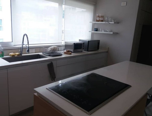 Imagen 7 de 20 de Apartamento En Alquiler - Urb. Las Mesetas