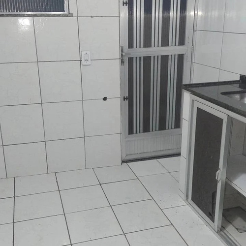 Apt 01 Quarto Parque Alian Sjm