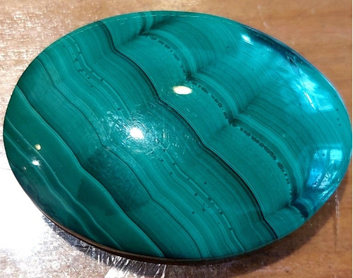 Mineral  Malaquita En Cabuchon Oval