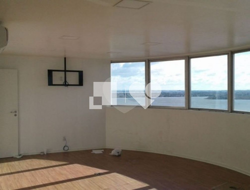 Imagem 11 de 28 de Conjunto De Salas Em Andar Inteiro, Com Vaga De Garagem, No Centro Histórico. - Reo425554