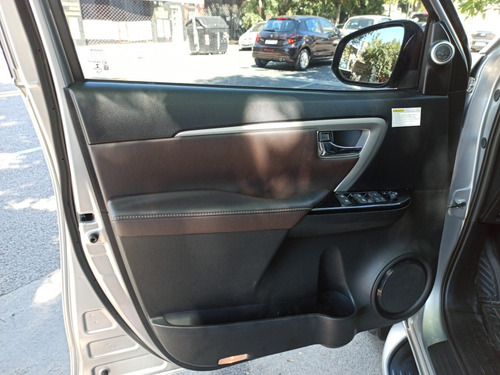 Toyota Sw4 2.8 Srx 177cv 4x4 7as At 2019