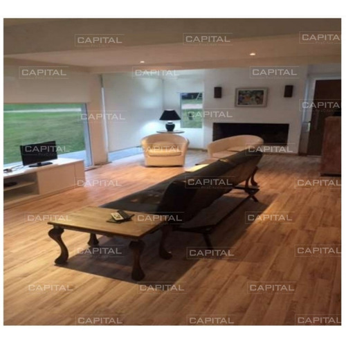 Muy Buena Casa En Venta En Punta Piedras, Manantiales.- Ref: 25371