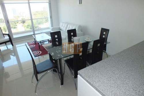 Imagen 6 de 30 de Be Punta Piso Alto Al Frente