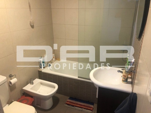 Imagen 7 de 7 de 1 Amb Planta Baja Con Patio, Parrilla Y Cochera Incluida! ***bajas Expensas***