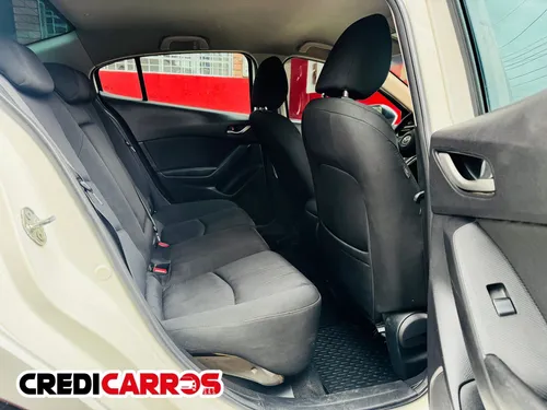 Mazda 3 Touring Mt