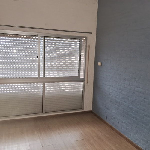 Casa En Alquiler Villaggio Bolivia Carrasco Av. Bolivia Y Verona 3 Dormitorios 3 Baños Calefaccion - Cochera