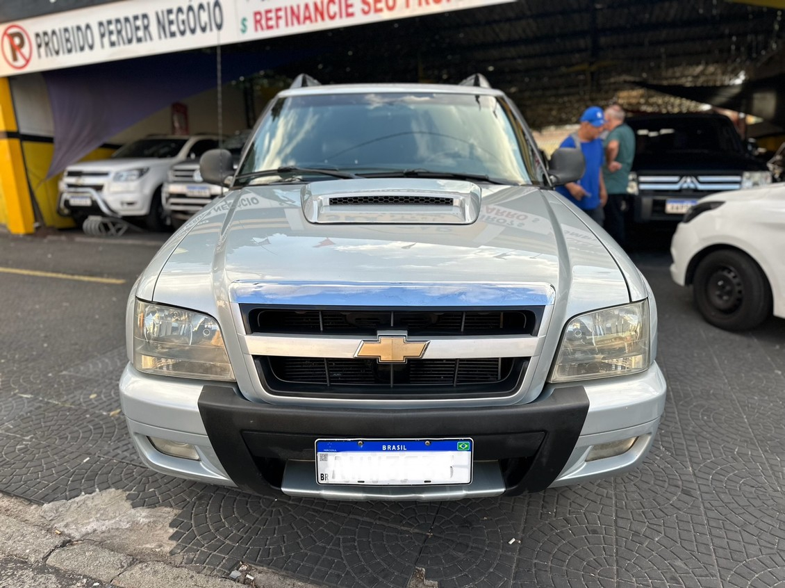 Chevrolet S-10 2.4 MPFI EXECUTIVE 4X2 CD 8V