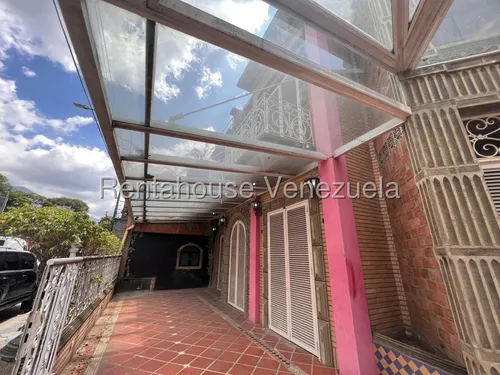 Local Comercial Big Ben En Los Palos Grandes. Cecilia Gutierrez. 25-18425