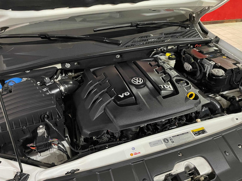 Imagen 14 de 15 de Volkswagen Amarok V6 Extreme 2018 Extreme Permuto / Financio