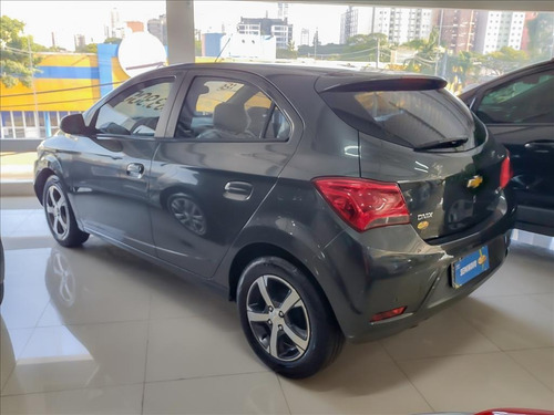 Imagem 15 de 15 de Onix 1.4 Mpfi Ltz 8v Flex 4p Manual