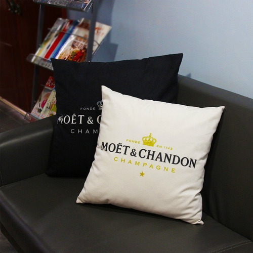 Set 2 Fundas Champagne Moët & Chandon Veuve Cojínes En Lino Moët & Chandon Gold
