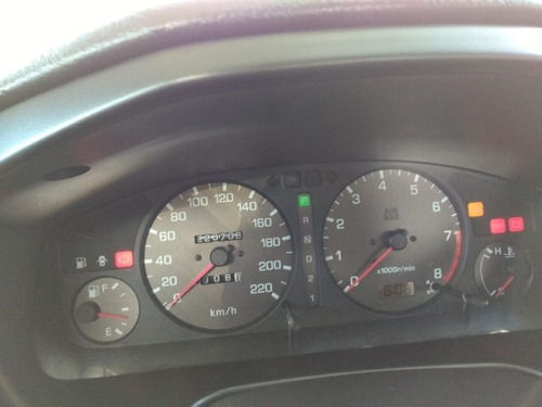 Nissan Primera Gxe 2.0