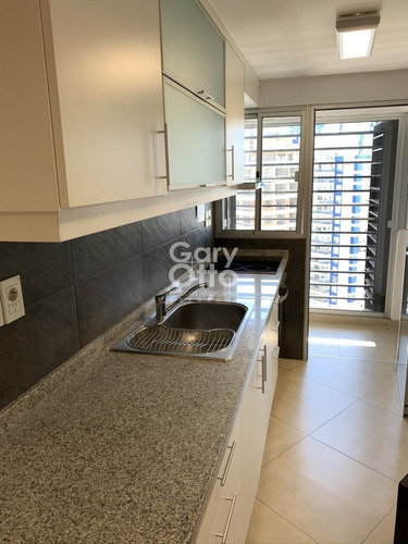 Hermoso Apto. En La Brava!!- Ref: 24338