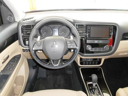Imagem 9 de 9 de Mitsubishi Outlander Hpe-s 3.0 Awd, Oferta Eclusiva