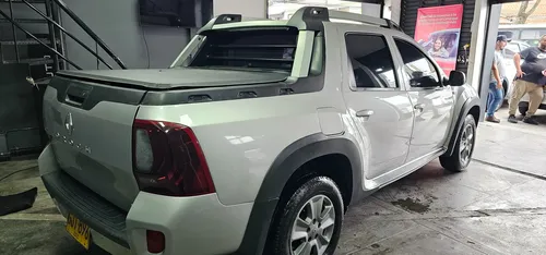 Renault Duster Oroch 2.0 Intens