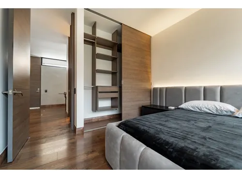 100m2 Apartamento En El Poblado