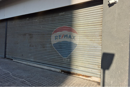 Local Comercial En Excelente Ubicación