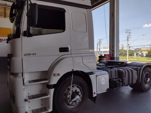 Imagem 3 de 5 de Mercedes Benz 2041s