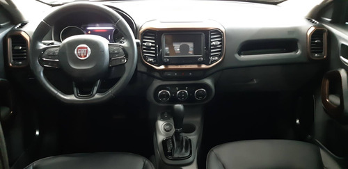 Imagem 14 de 15 de Fiat Toro 2.4 16v Multiair Flex Volcano At9