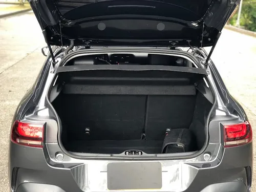 Citroën C4 Cactus 1.6 Shine Turbo Aut