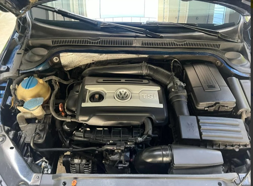 Volkswagen Vento 2.0 Sportline Tsi 200cv Bi-xenon Dsg