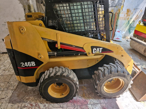 Minicargador Caterpilla 246b Año 2005