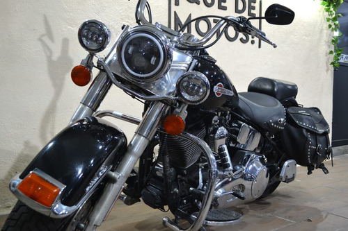 Harley Davidson Heritage 1450 Carburada, Manejo Único