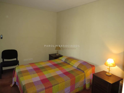 Casa En Venta De 5 Dormitorios En Montoya, Punta Del Este.