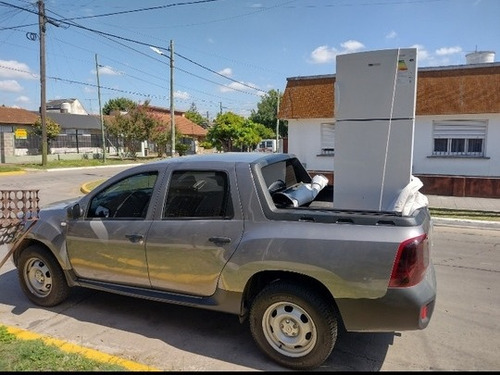 Imagen 3 de 10 de Fletes Mini Fletes Mudanzas Viajes A Todo El País..