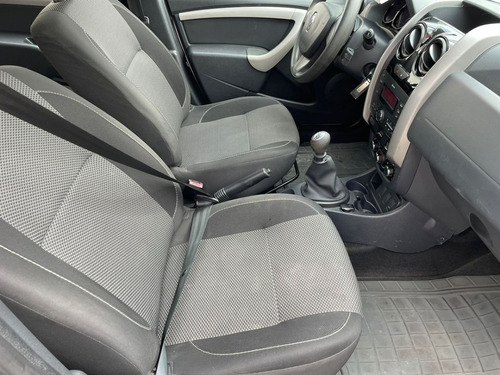 Imagen 11 de 14 de Renault Duster Zen Tm 2018