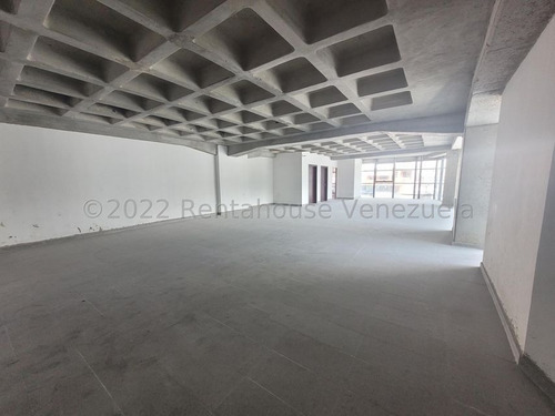 Imagen 3 de 11 de Tibizay Diaz Alquila Oficina Las Mercedes 22-19024 0414-412-02-53