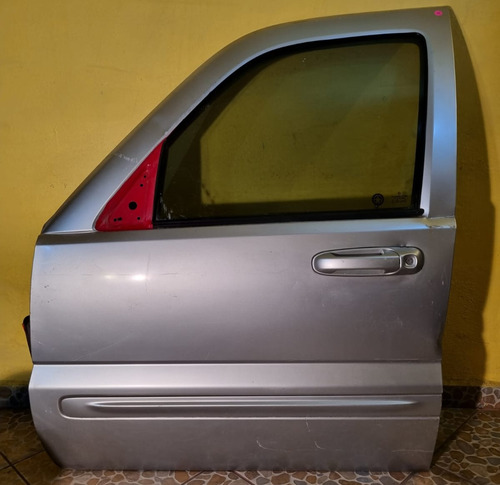 Puerta Delantera Izquierda Jeep Liberty 2003-2007 