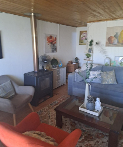 Amplia Casa 5d-2b, Estacionamientos Y Bodega, Cauquenes