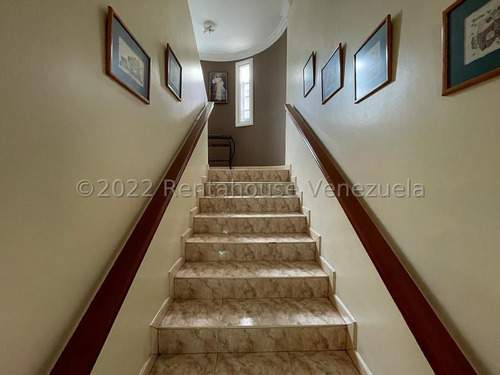 Imagen 9 de 13 de Espectacular Casa En Venta Al Este De Coro Ubicada En Conjunto Privado 04126887776 23-2243